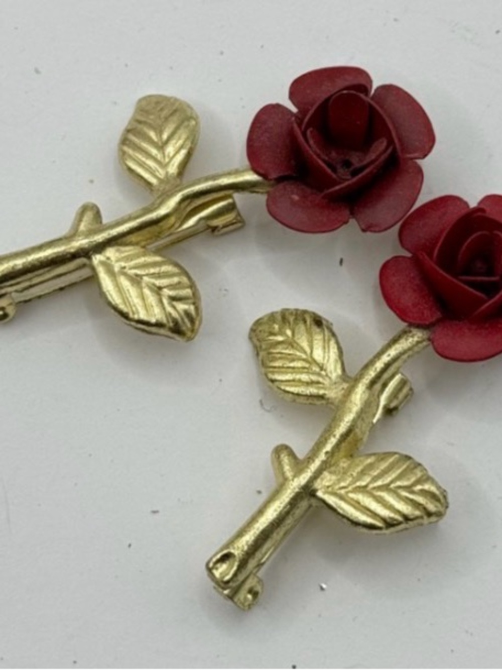 Vintage Brooch Lot – Curated Estate Collection - Picture 15 of 16